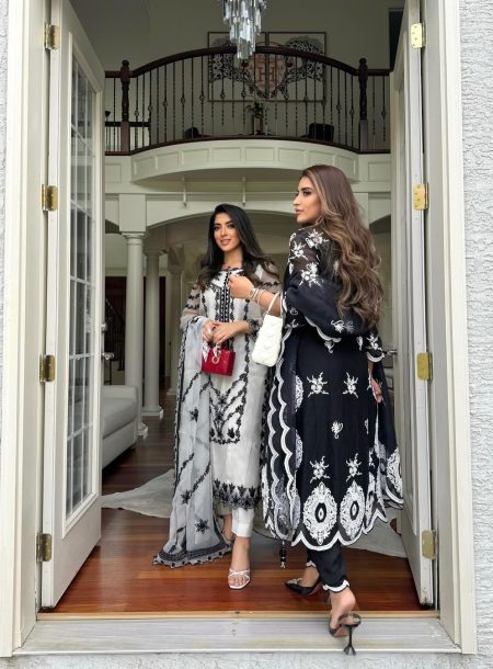 Celeb ansar sisters2
